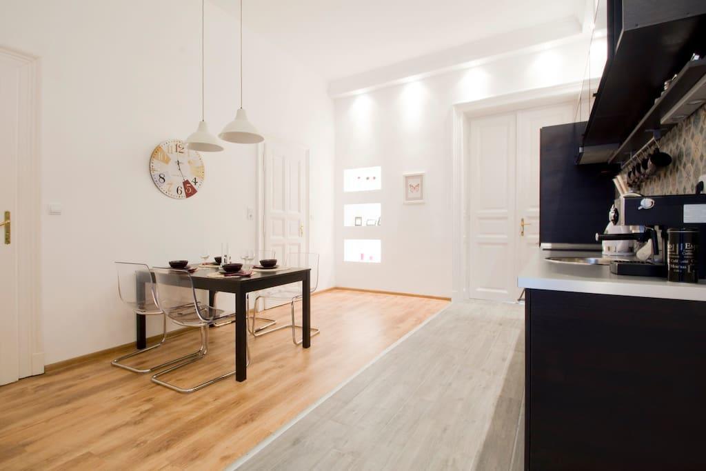 Downtown Rising Sun 104 Sq.m Appartement *